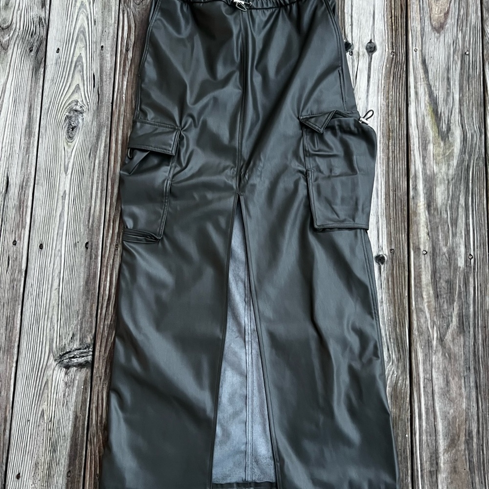 Zara faux leather cargo skirt - Picture 6 of 6